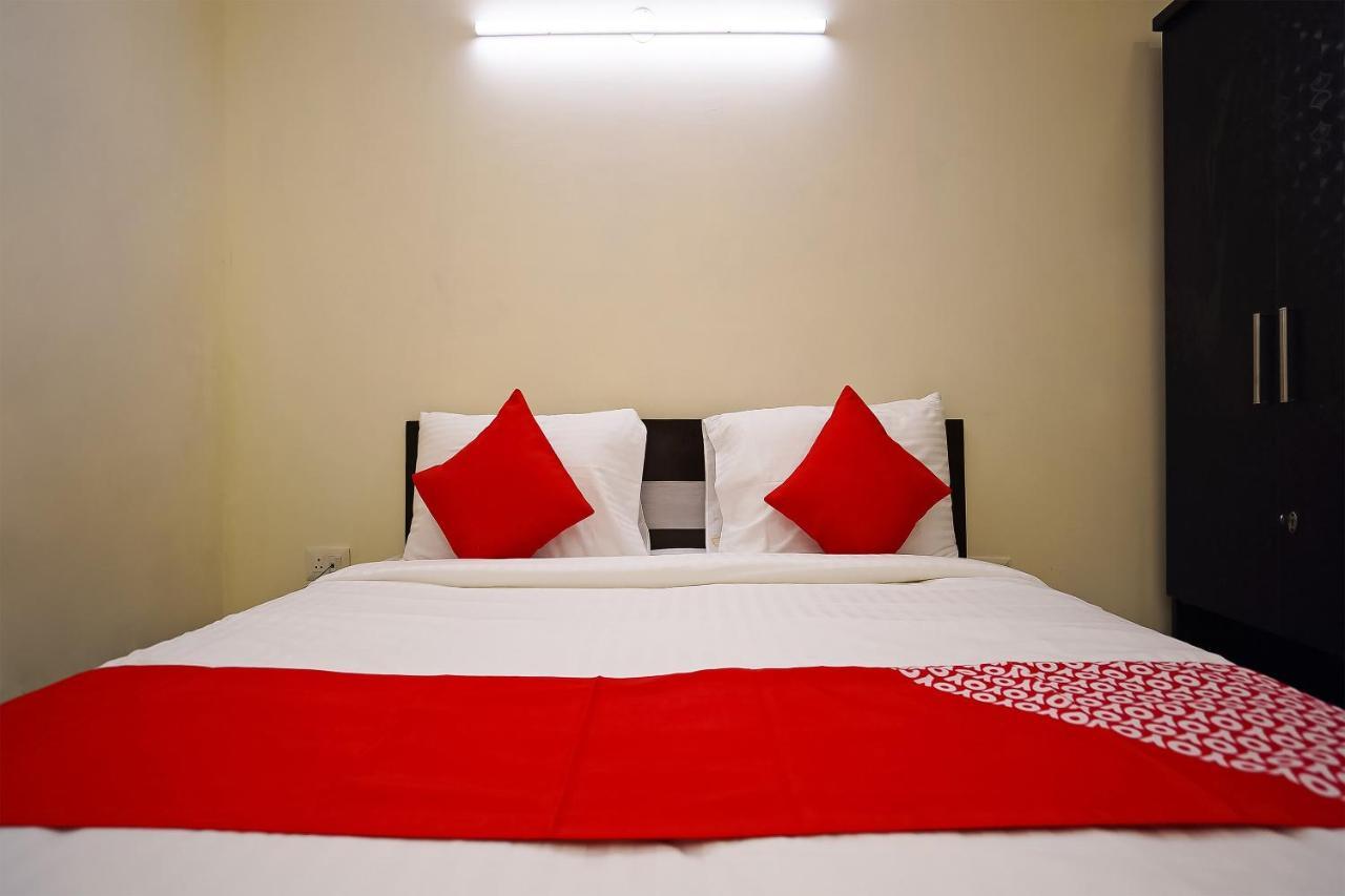 Hotel O Olive Saffron Delhi  Exterior foto