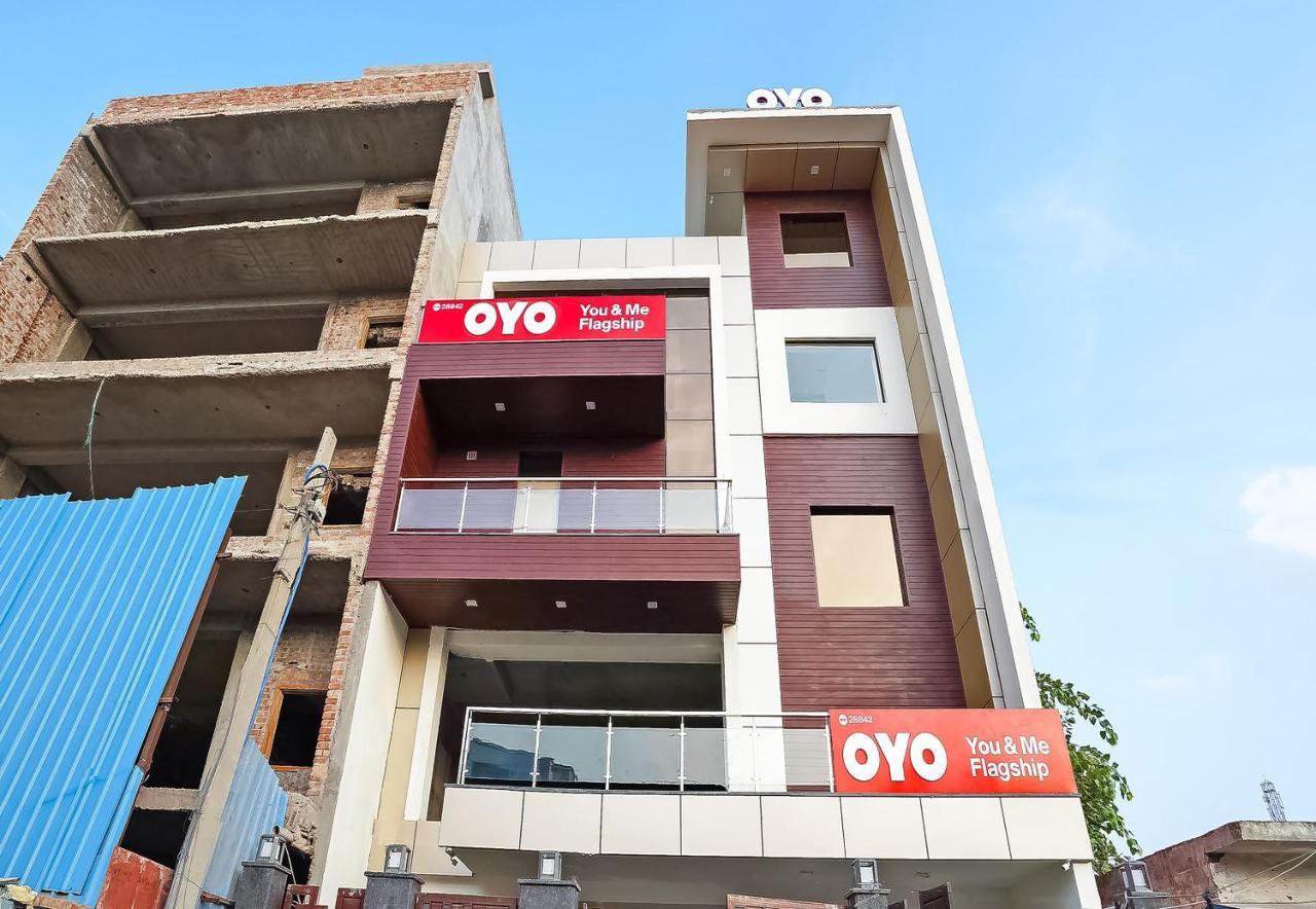 Hotel O Olive Saffron Delhi  Exterior foto